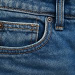 Warum gibt es die kleine fünfte Tasche in Jeans – und braucht man sie noch?
